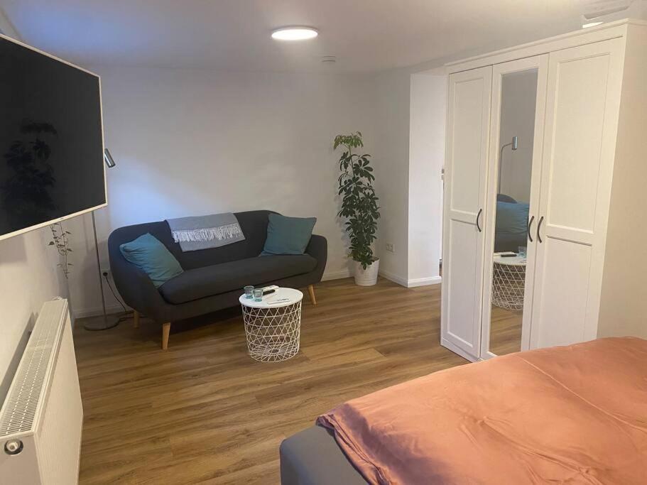 Klein Aber Oho! Neues Apartment In Stadt- Und Fuldanaehe 卡塞尔 外观 照片